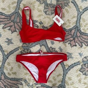 NWT SOLID AND STRIPED ELLE BIKINI